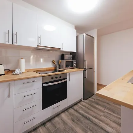 Apartmán Bravissimo Pont De La Princesa, Comfortable 3-bedroom *
