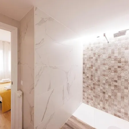 Bravissimo Pont De La Princesa, Comfortable 3-bedroom شقة خيرونا