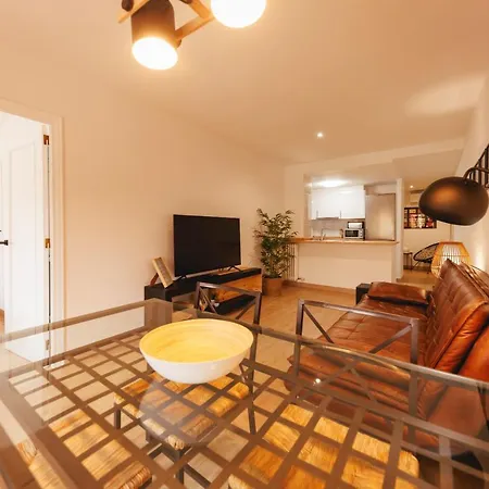 Bravissimo Pont De La Princesa, Comfortable 3-bedroom Apartmán Girona