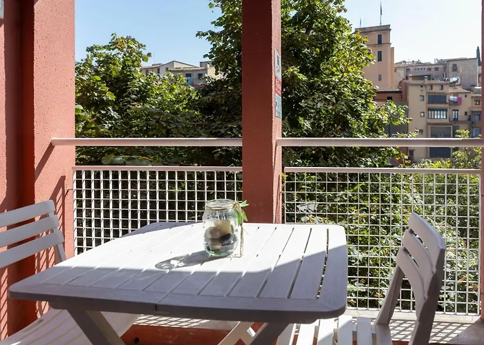 Bravissimo Pont De La Princesa, Comfortable 3-bedroom Gerona