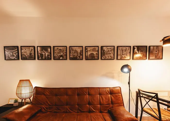 Bravissimo Pont De La Princesa, Comfortable 3-bedroom Appartement *