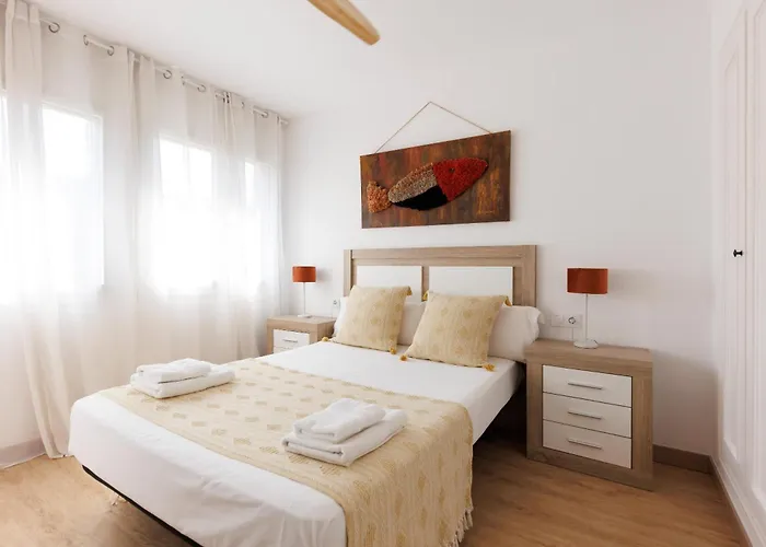 Bravissimo Pont De La Princesa, Comfortable 3-bedroom Lejlighed Girona